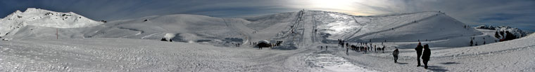 Impianti di sci affollati per la gara di sci nordico Raduno Alpini 22 febbraio 09