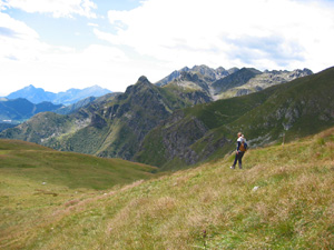 Dalla bocchetta Triomen discesa al Monte Avaro