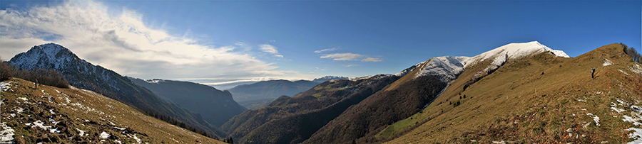 Salendo dal Passo (1541 m) al Pizzo Baciamorti (2009 m) su sentiero in cresta