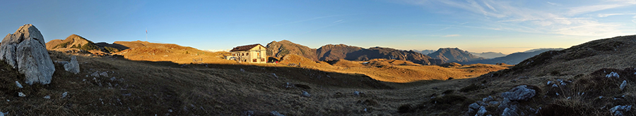 Al Rifugio Gherardi (1850 m)