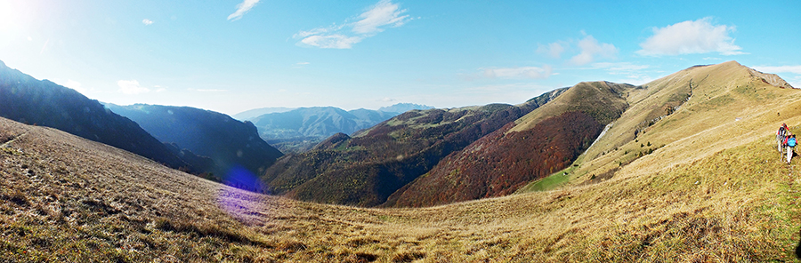 Salendo in cresta al Pizzo Baciamorti