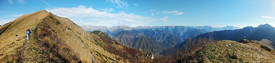 Salendo in cresta al Pizzo Baciamorti