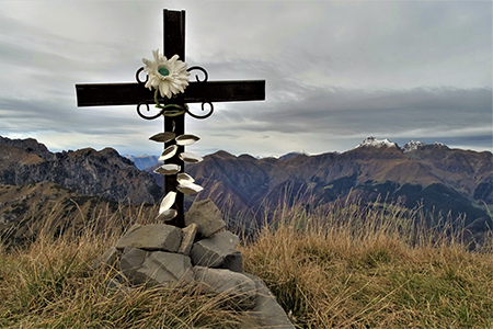 Pizzo Baciamorti e Monte Aralalta con giro ad anello da Capo Foppa di Pizzino il 4 novembre 2019 - FOTOGALLERY