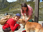 Elisa e Luisa con l'amico Pisolo