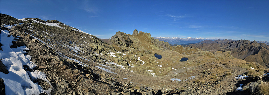 Vista panoramica sulla salita dal Rif. Benigni alla Cima Piazzotti 