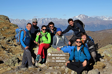 RIFUGIO BENIGNI   ad anello dalla CIMA DI VAL PIANELLA (2349 m), salita dal Sentiero dei Vitelli-Bocca di Trona il 1 nov. 2017 - FOTOGALLERY