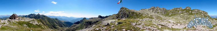 Panoramica 360° al Rifugio Benigni verso la Valle Brembana e Cima Piazzotti