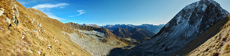 Il lungo vallone da Foppolo al Passo di Porcile