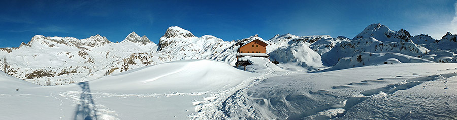 Invernale al RIFUGIO CALVI da Carona il 30 gennaio 2013