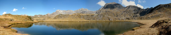 Panoramica sul lago del Poris - foto Piero Gritti 24 sett 07