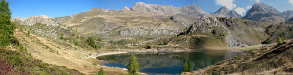 Panoramica sul Lago Rotondo al Rif.Calvi - foto Piero Gritti 24 sett 07