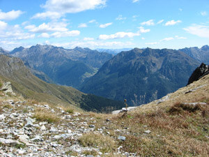 Vista dal Passo di Reseda sul'Alta Valle Seriana