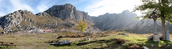 Dal Rif. Lecco il versante nord del 'dolomitico' Zuccone Campelli - 10 ott. 08