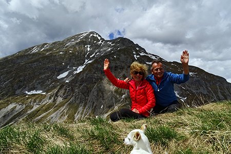 In Söc di Agnei (Cima degli Agnelli), detta anche Cima Camplano (2057 m) il 9 maggio 2015 - FOTOGALLERY