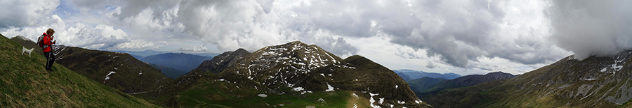 Scendendo da Cima degli Agnelli alla Baita Camplano