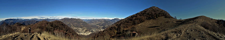 Salendo dal Colle di Sant'Anna alla cima del Canto Alto