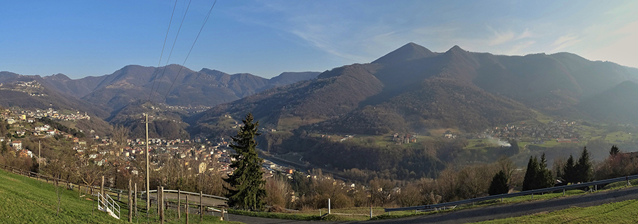 In CANTO ALTO (1146 m) da casa (Zogno, 310 m) ad anello (3mar21)