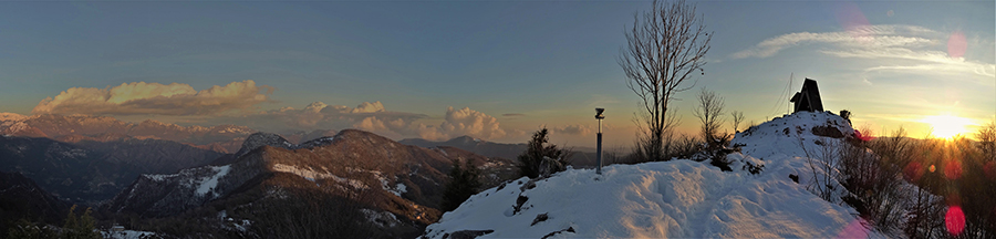 Luci e colori del tramonto sul Pizzo Cerro (1285 m)