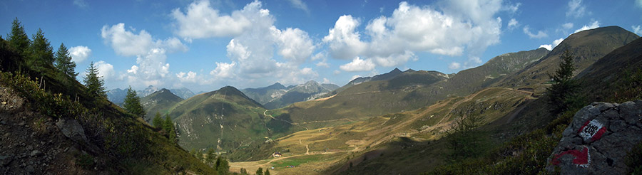 Panoramica sulla Val Carisole col Monte Chierico