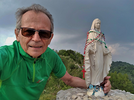 Sui monti sopra casa, Corna Bianca, Costone, Filaressa, da Salmezza il 28 maggio 2020   - FOTOGALLERY