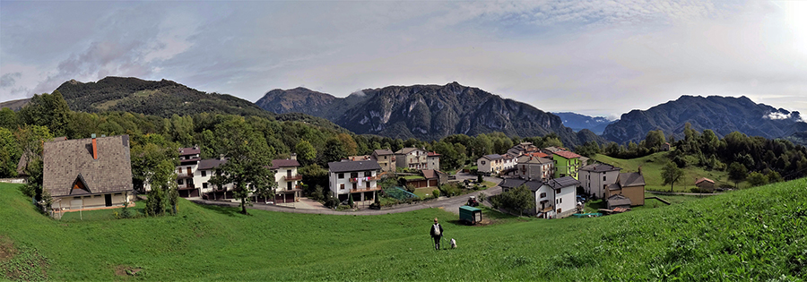 Reggetto (950 m) di Vedeseta (Val Taleggio