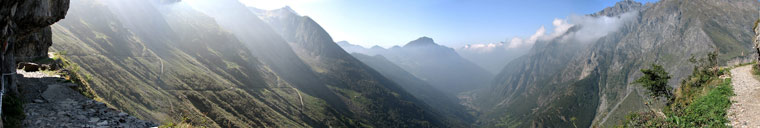 Dal sentiero panoramico 305 al Rifugio A. Curò vista sulla Valbondione - 20 sett. 08