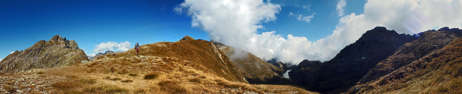 Salendo dal Passo al Monte Aviasco