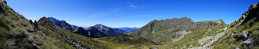 Sul sentiero per Cima di Mezzeno passando sulle pendici del Monte delle Galline