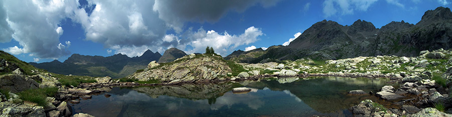 Panoramica da un laghetto-satellite del Lago dei curiosi