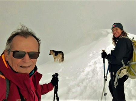 CIMA GREM (2049 m) ammantata di neve ad anello dal Colle di Zambla (Santella) il 9 dicembre 2019  - FOTOGALLERY
