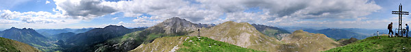 Panoramica 360° da Cima Grem (2049 m.) 