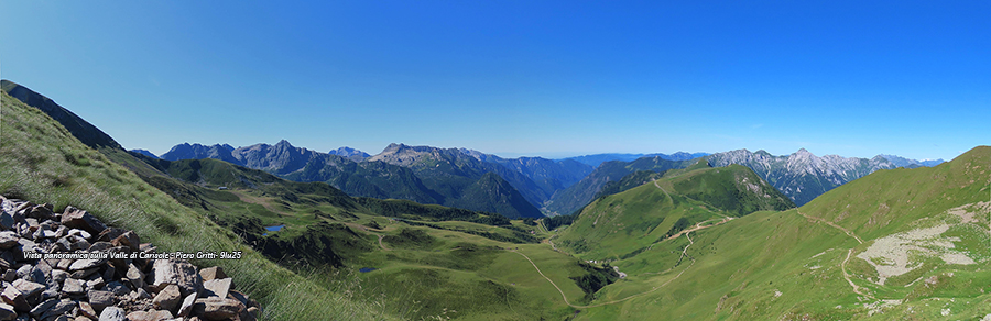 Ampia vista sul Montebelo e sulla Val Carisole ed oltre