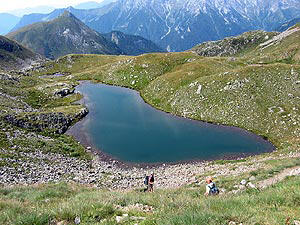 Il Lago Alto  delle Foppe, poco sotto il Passo Valcervia
