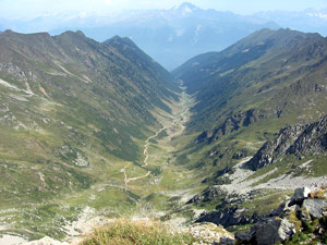 La Valcerrvia vista dal Corno Stella