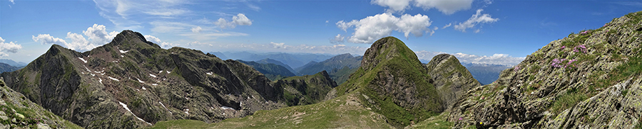 Panorama dal Pizzo Paradiso 