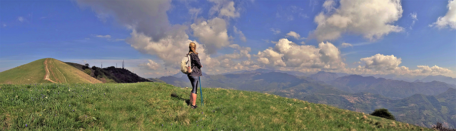 Vista panoramica su Valle Imagna e Orobie