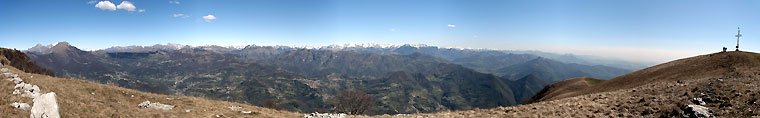 Da Roncola San Bernardo (mt. 858) salita al Monte Linzone (mt. 1392) e ai ripetitori di Valcava (4 aprile 08)