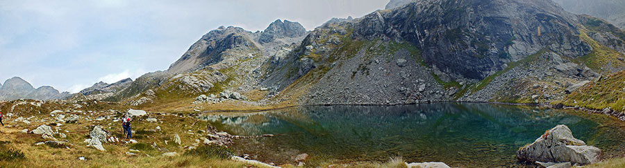 Dal Lago dei Curiosi (2112 m.) vista in Madonnino