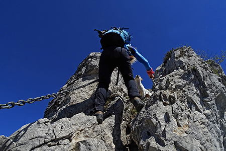 MONTE MAGNODENO e CRESTE DELLA GIUMENTA ad anello da Erve il 25 aprile 2016 - FOTOGALLERY