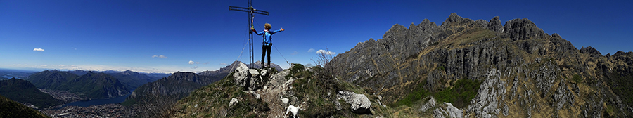 Alla croce della Cima del Fo (1384 m) in Cresta della Giumenta