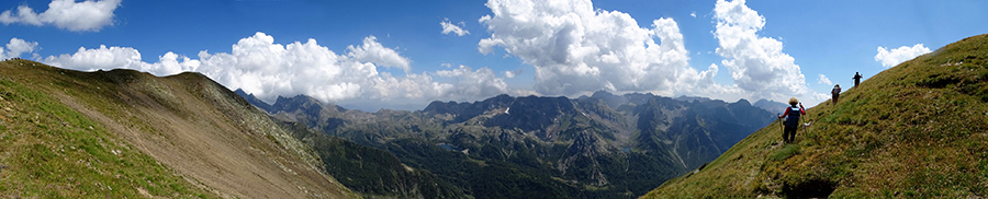 Scendendo da Cima Masoni per traccia al Pes Gerna