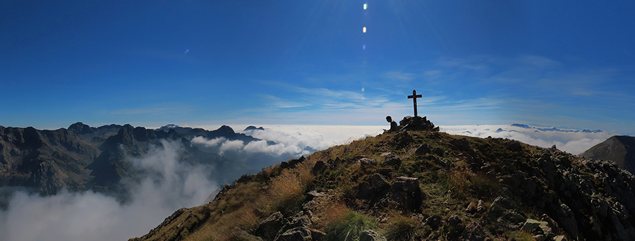 Pes Gerna (2562 m) ...sopra le nuvole!