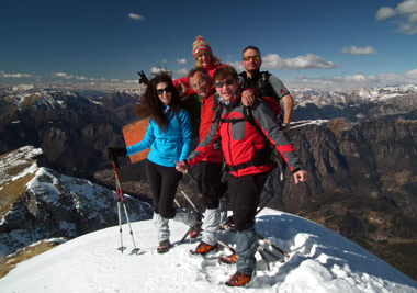 INVERNALE AL RIF. PALAZZI e IN CIMA MENNA (2300 m.) con salita dalla Val Carnera (sentiero 234) e discesa dal Chignol d’Arale il 26 febbraio 2012 - FOTOGALLERY