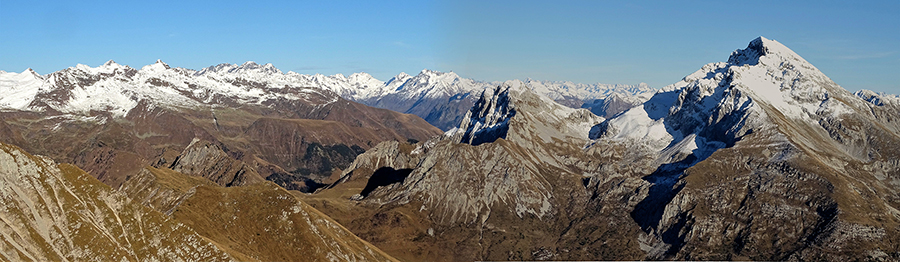 Dalla cresta di vetta di Cima Menna vista a nord-est