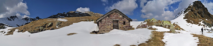 Alla bella Baita Foppa Alta (1989 m) tra MIncucco, Ponteranica e Valletto