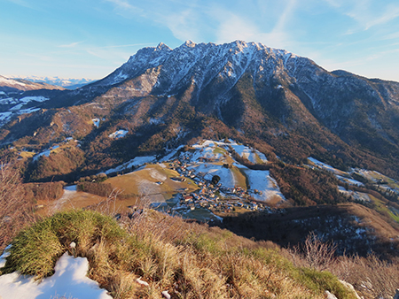 MONTE CASTELLO (croce 1425 – cima 1474 m) da Valpiana di Serina il 7 dicembre 2023 - FOTOGALLERY