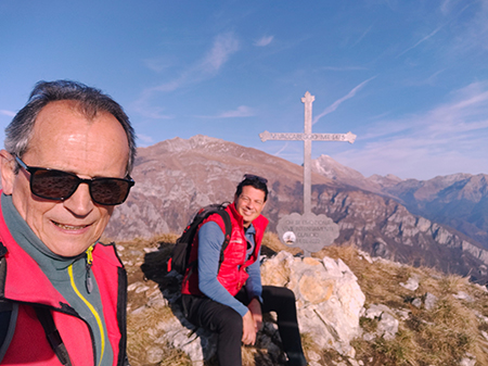 Monte VACCAREGGIO (1474 m) da Lavaggio di Dossena il 27 dicembre 2023 - FOTOGALLERY