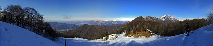 Alla croce del Monte Ocone dalla Forcella Alta il 20 febb. 2016