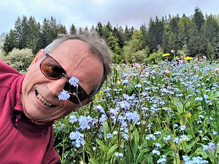 Spettacolo di fiori ai prati della Pigolotta di Valtorta il 9 maggio 2020  - FOTOGALLERY
