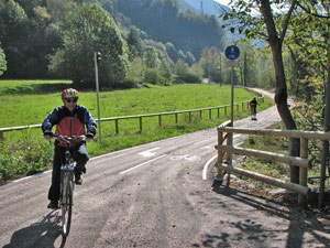 Verso l'antico ponte delle Capre - foto Piero Gritti 15 ott 07